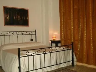 Bed & Breakfast Adriana 3*