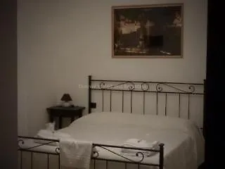 Adriana Bed & Breakfast 3*